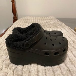 Platform croc like shoes. NOT real crocs they are from the brand Akira.